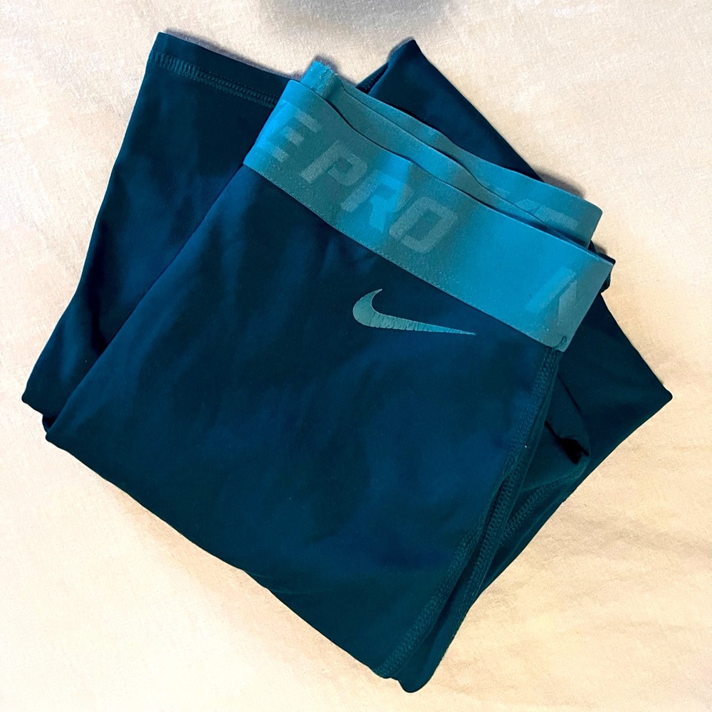 Nike leggings
